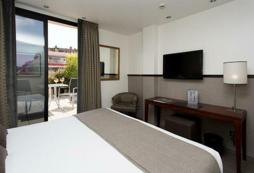 اتاق استاندارد با تراس, Balmoral