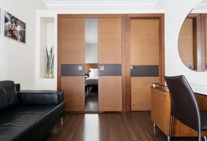 Номер Superior, Astoria