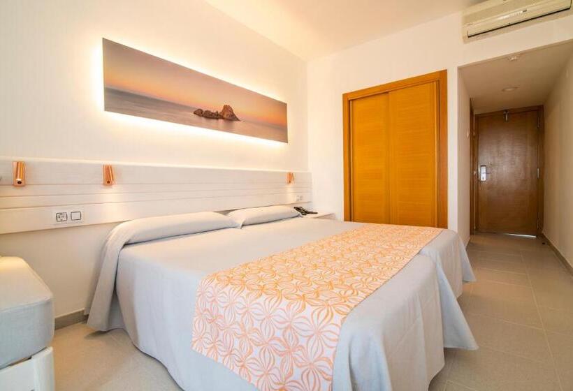 Quarto Triplo Estandar, Caribe
