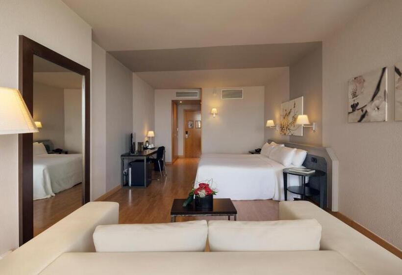 اتاق سوپریور, Ciutat De Granollers