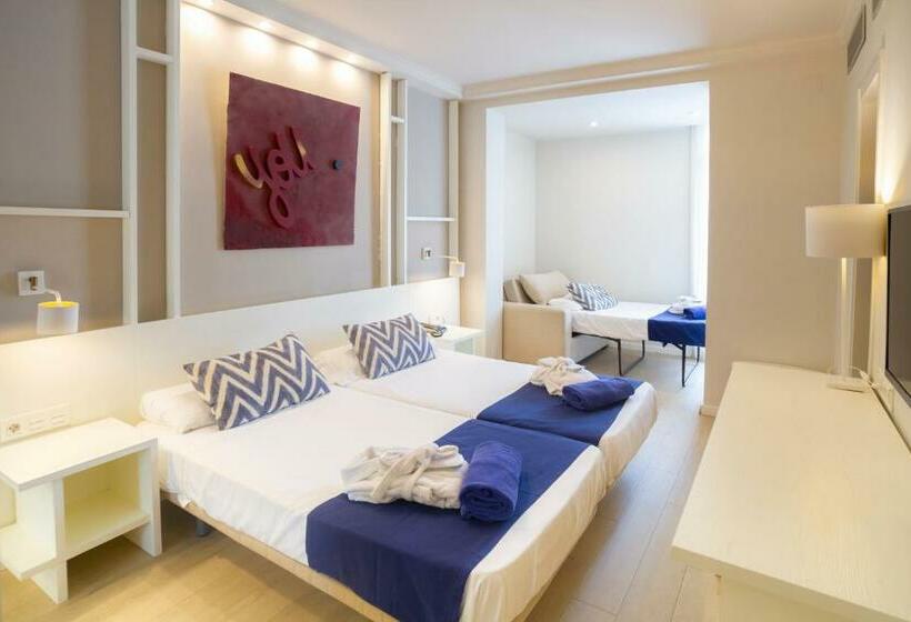 Chambre Triple Deluxe, Ibersol Antemare - Adults Only