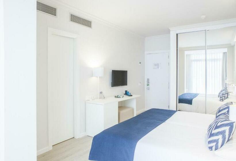 Chambre Standard Vue Piscine, Ibersol Antemare - Adults Only