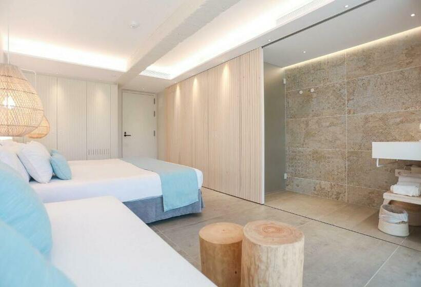 Quarto Familiar Vista Piscina, Kaktus Hotel Kaktus Playa   Adults Recommended