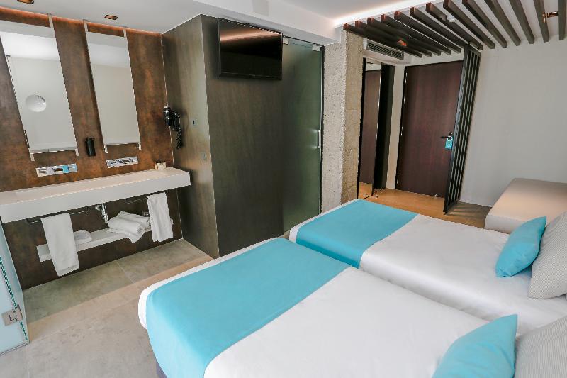 带泳池的标准三人间, Kaktus Hotel Kaktus Playa   Adults Recommended