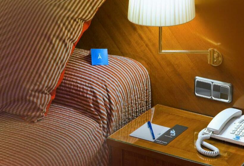اتاق عادی یک تخته, Melia Plaza Valencia