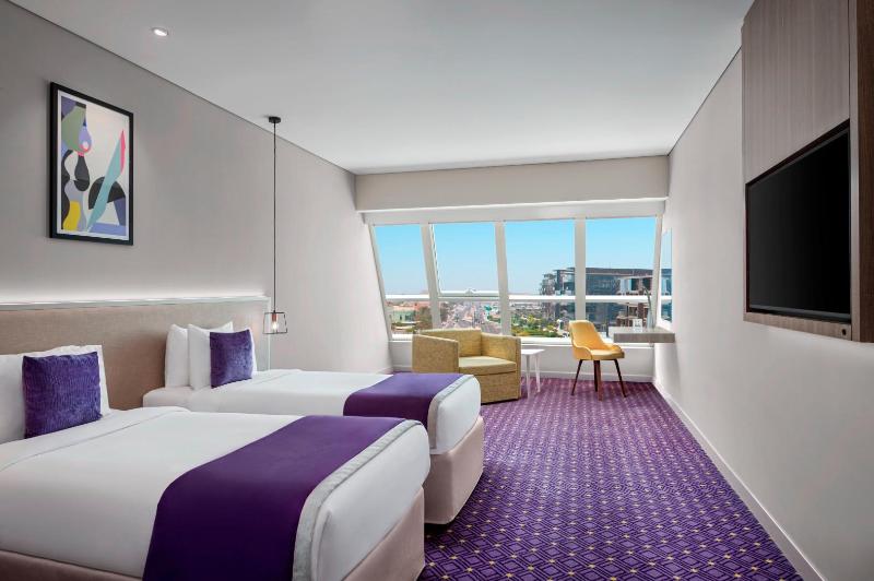 اتاق لوکس با چشم‌انداز شهر, Melia Plaza Valencia