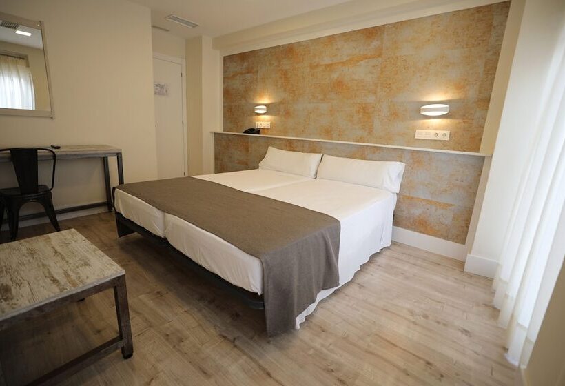 Habitación Estándar, Yit Casablanca