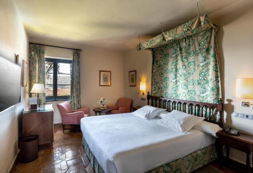 Номер Superior, Parador De Jarandilla De La Vera