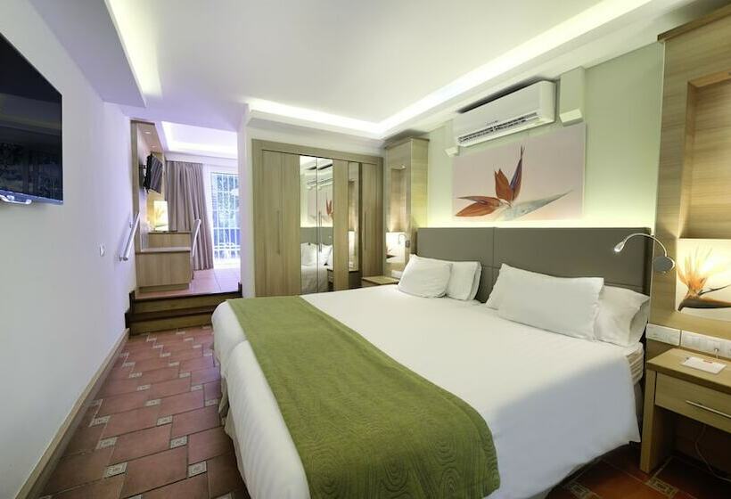 Люкс Вид на Бассейн, Bull Costa Canaria & Spa - Adults Only