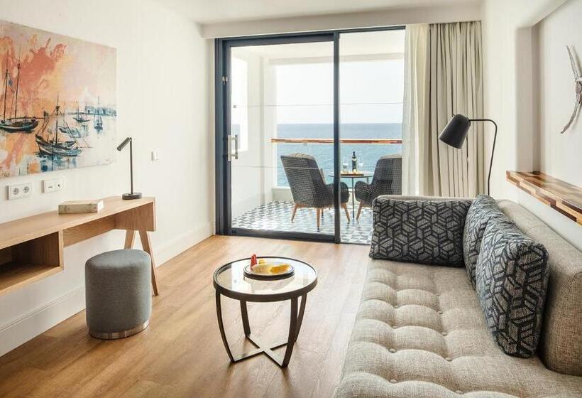 Полулюкс Вид на Море, Hotel Fariones