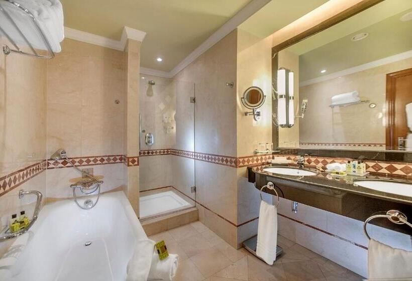 سوییت جونیور کلاب, Intercontinental Madrid, An Ihg