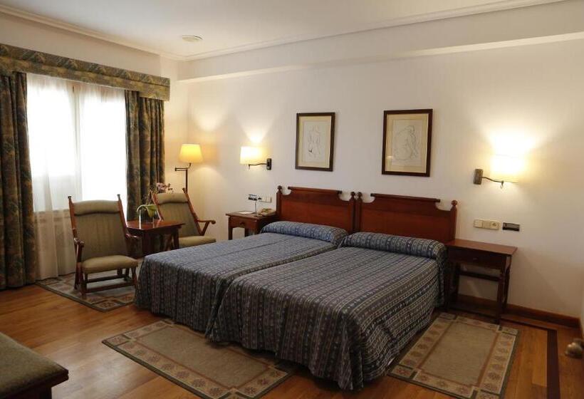 اتاق استاندارد, Pousada De Portomarín