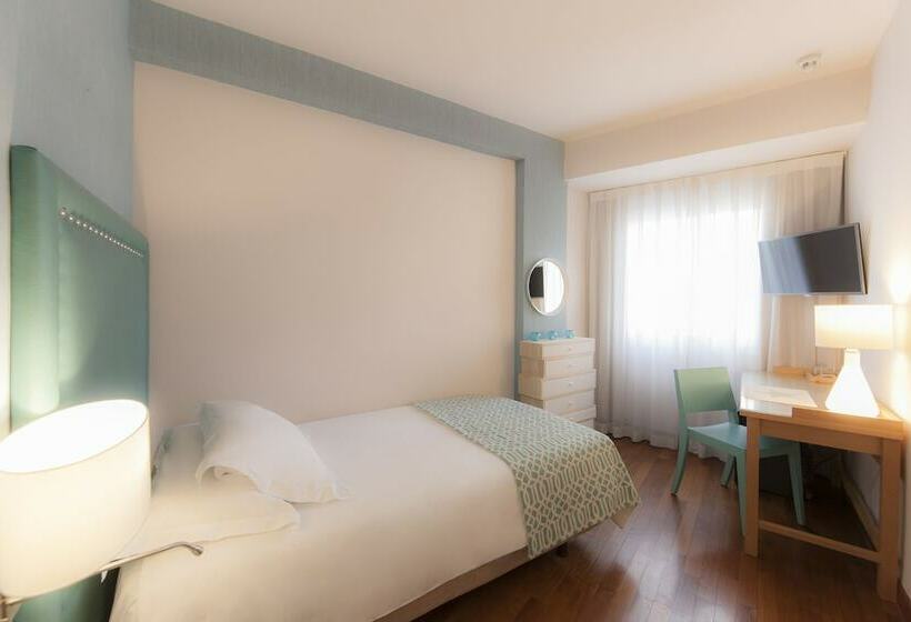 Quarto Estandar Individual, Vincci Soma
