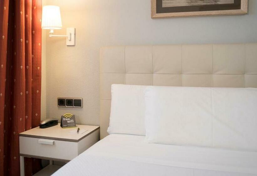 اتاق استاندارد, Sercotel Tres Luces