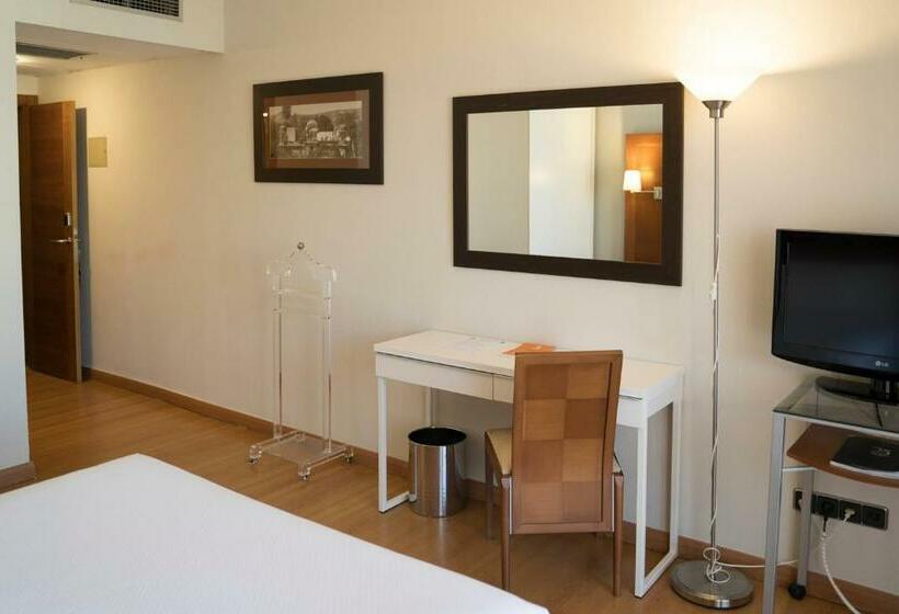 اتاق استاندارد, Sercotel Tres Luces