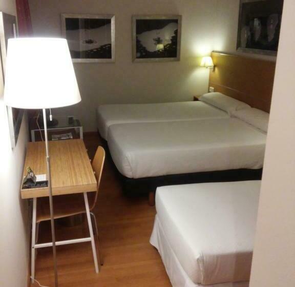 اتاق استاندارد سه نفره, Sercotel Tres Luces