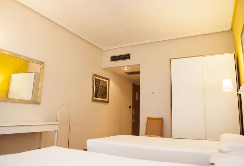 اتاق استاندارد, Sercotel Tres Luces