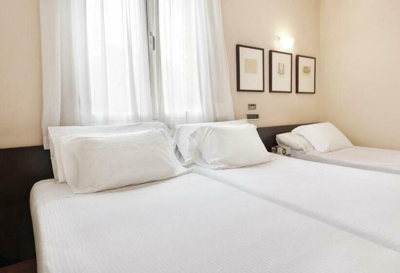 Номер Стандарт, Sercotel Tudela Bardenas