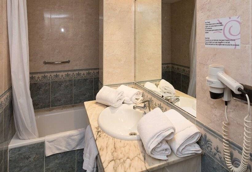 スタンダード４人部屋, Apartamentos Solimar