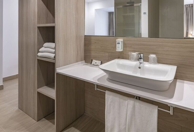 Triple Room Sea View, 4r Gran Europe