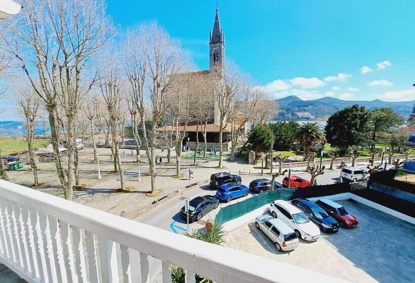 اتاق سوپریور با چشم‌انداز دریا, Atalaya