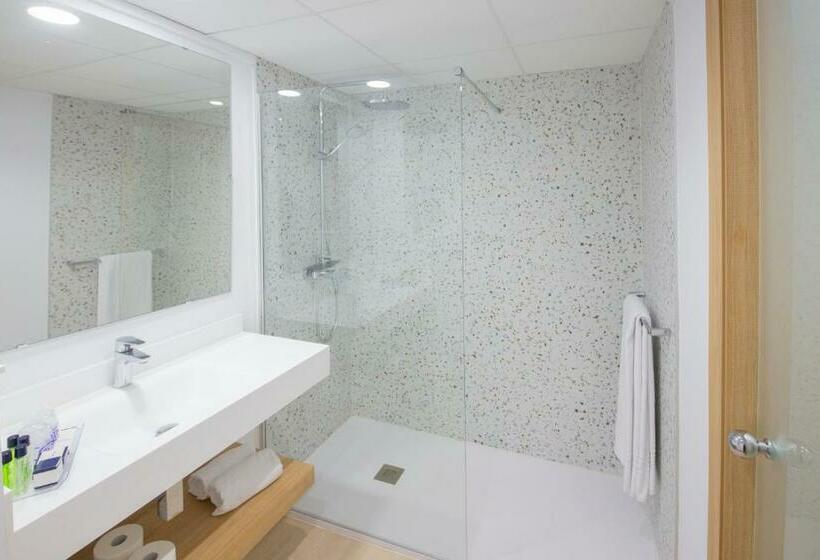 Triple Room Sea View, Cala Font