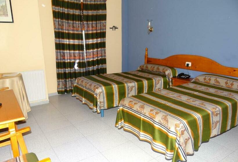 Chambre Standard, La Rueda 3000