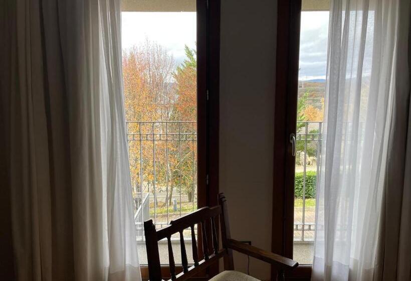 اتاق استاندارد, Parador De Puebla De Sanabria