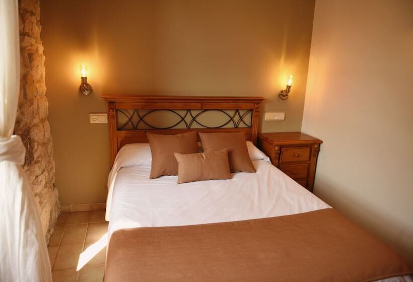 Четырехместный Номер Стандарт, Hostal San Martin