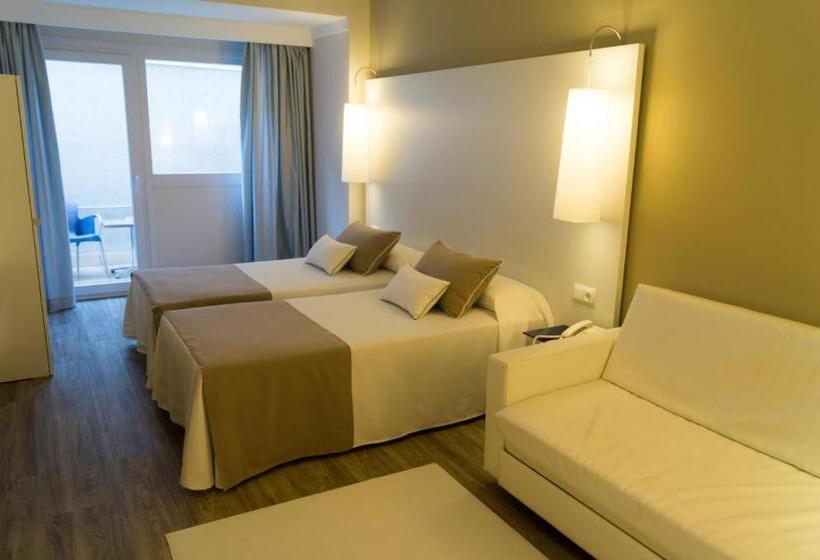 ベーシックルーム, Canyelles Platja