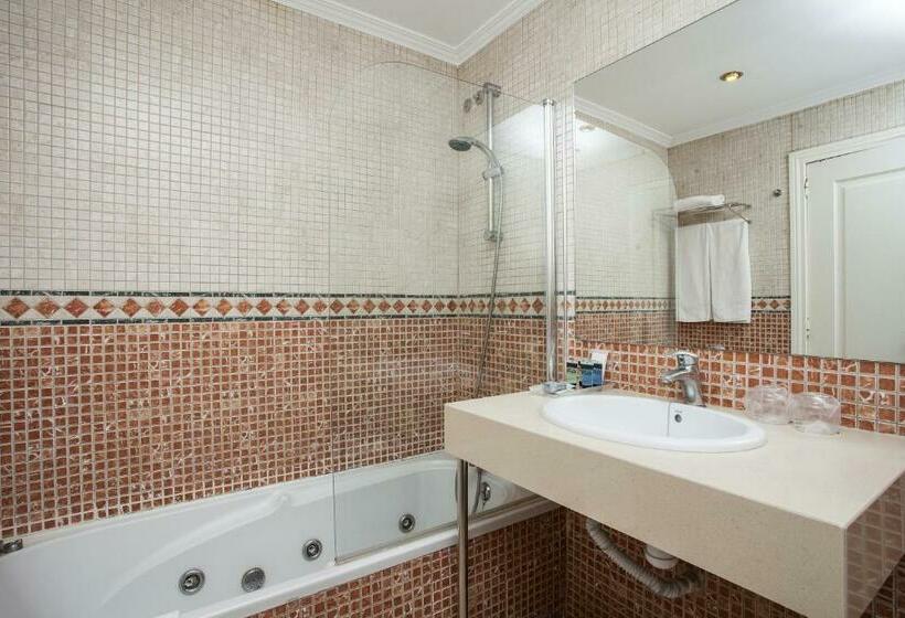 غرفة قياسية ثلاثية, Olympia Consul Del Mar
