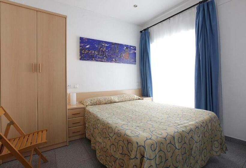 Standard Værelse m. Balkon, Hostal L'alba