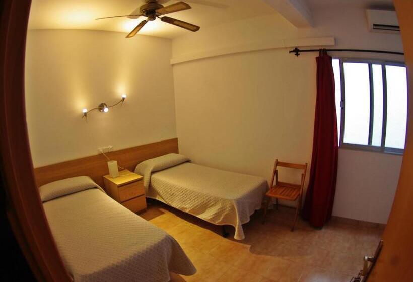 Budget Værelse, Hostal L'alba