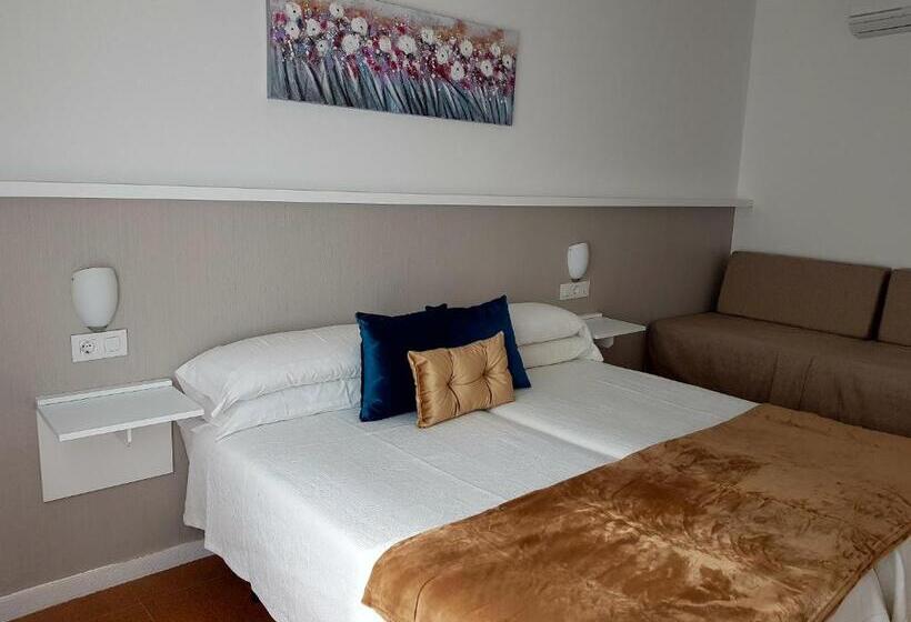 اتاق استاندارد با تراس, Campomar Playa