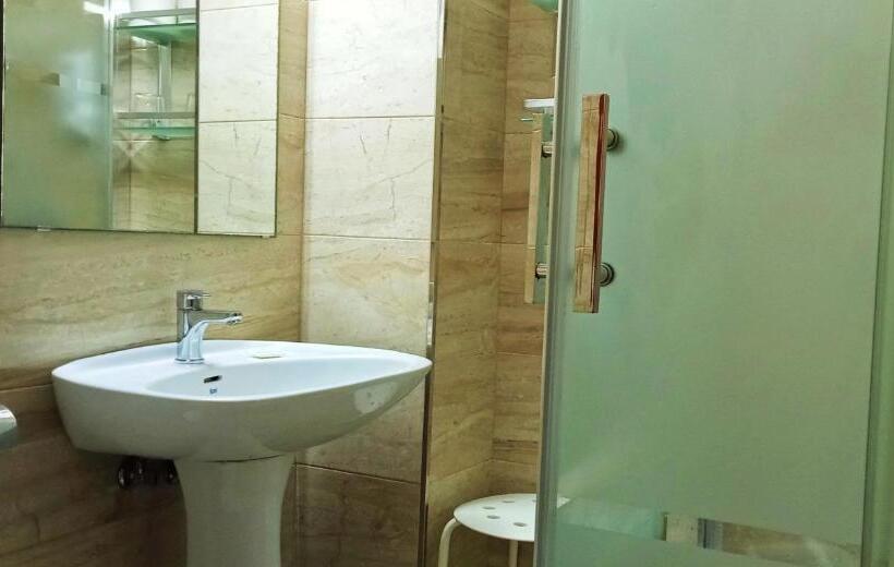 اتاق استاندارد, Hostal Bahia