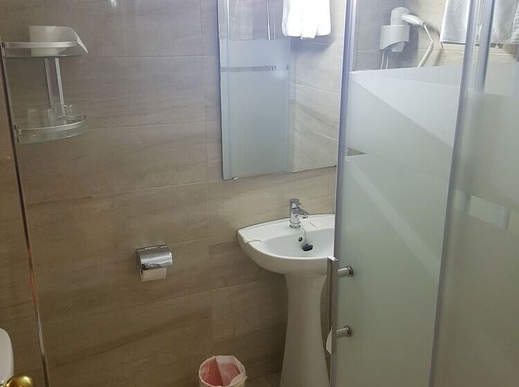 اتاق استاندارد, Hostal Bahia