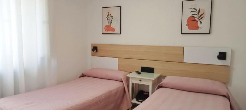 اتاق استاندارد, Hostal Bahia