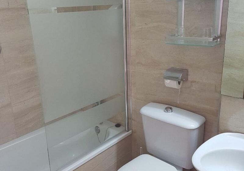اتاق استاندارد, Hostal Bahia