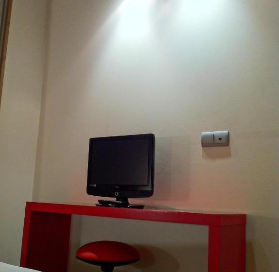 Quarto Estandar Individual, Hostal Del Carmen