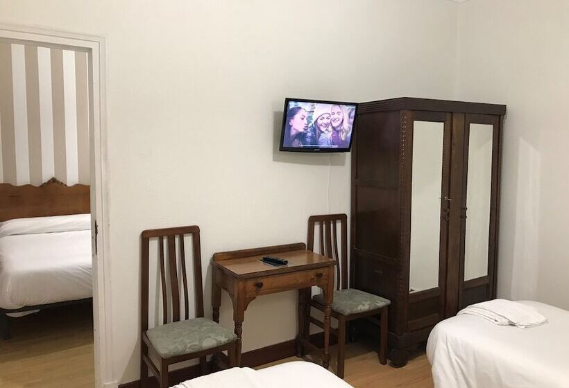 スタンダード４人部屋, Hostal La Mexicana