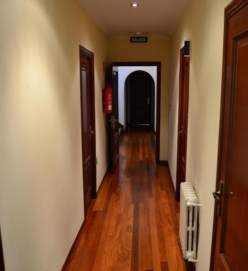 バルコニー付きスタンダードルーム, Pensión Residencia Buenos Aires