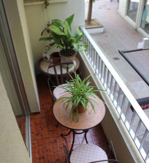 スタンダードトリプルルーム, Hostal Andalucia