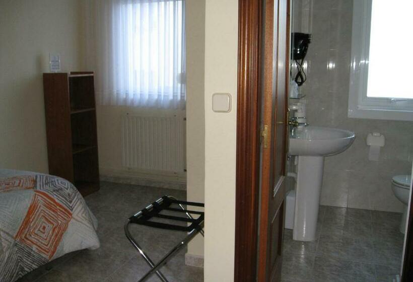 스탠다드 싱글 룸, Hostal Roma