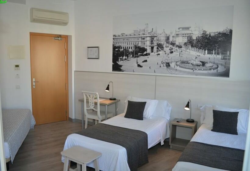 اتاق استاندارد سه نفره, Hostal San Lorenzo