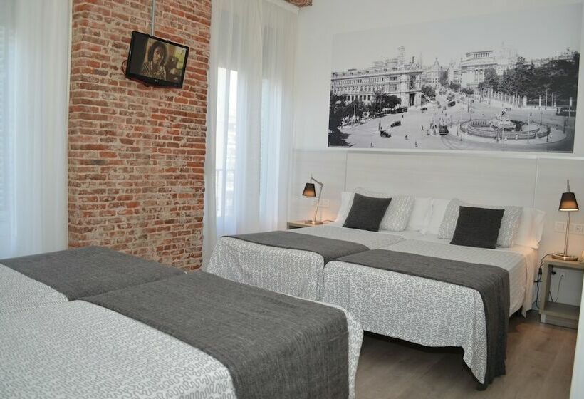 اتاق استاندارد چهار تخته, Hostal San Lorenzo