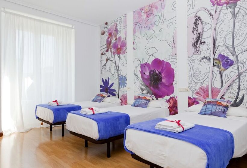 Habitación Triple Estándar, Vázquez De Mella Gran Vía