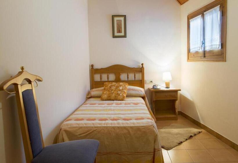 스탠다드 룸, Hostal Aiguamog