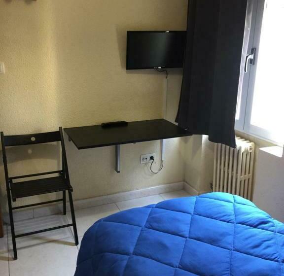 اتاق استاندارد یک تخته با سرویس بهداشتی مشترک, Hostal Rosales