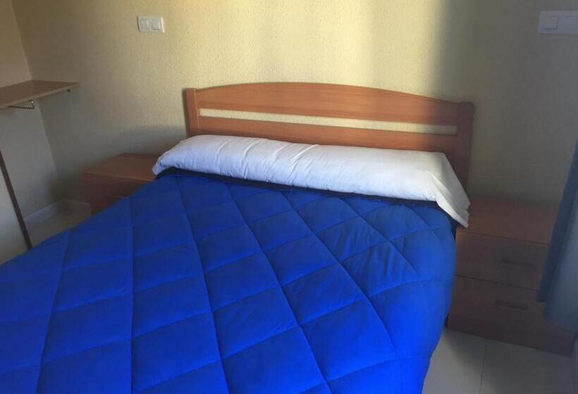 اتاق استاندارد, Hostal Rosales