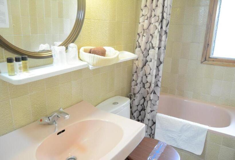 Номер Стандарт Индивидуальный, Hostal La Cuineta De Cal Triuet